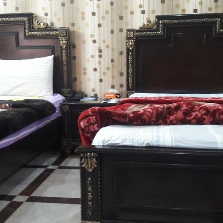 Patel Residency Guest House カラチ エクステリア 写真
